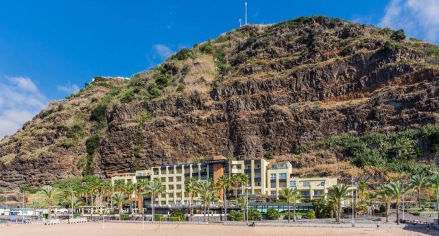 CALHETA BEACH 4★
