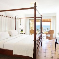 GRECOTEL LUXME OASIS AT RIVIERA OLYMPIA AQUA PARK 5★