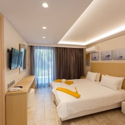 KALOGRIA BEACH HOTEL 4★