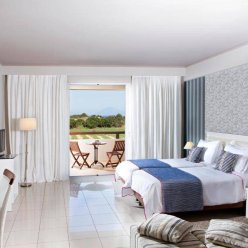 OLYMPIA GOLDEN BEACH RESORT & SPA 5★