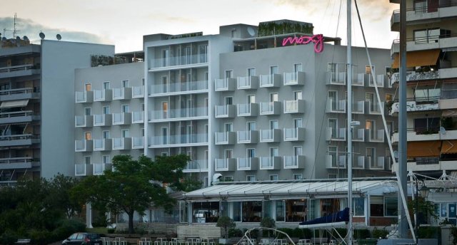 MOXY PATRA MARINA 3★