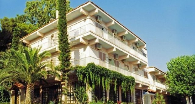 TARADELLA HOTEL 2★