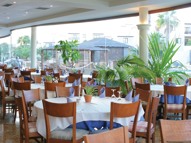 VITALCLASS LANZAROTE SPORTS & WELLNESS RESORT 4★