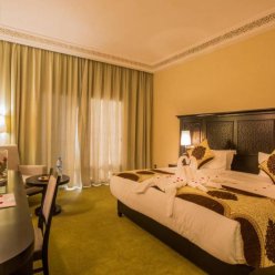 RIAD ENNAKHIL AND SPA 5★-_