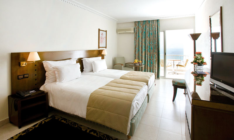 LABRANDA AMADIL BEACH 4★