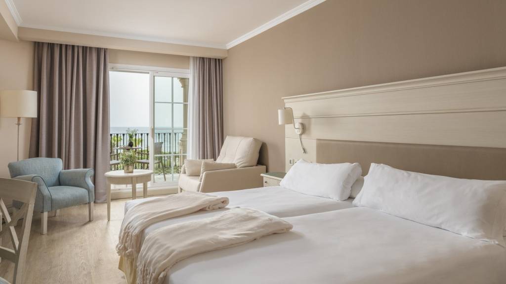 IBEROSTAR MÁLAGA PLAYA 4★