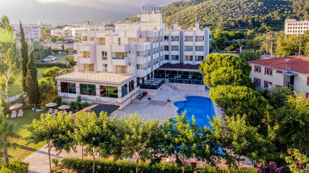 AKBULUT HOTEL & SPA 4★