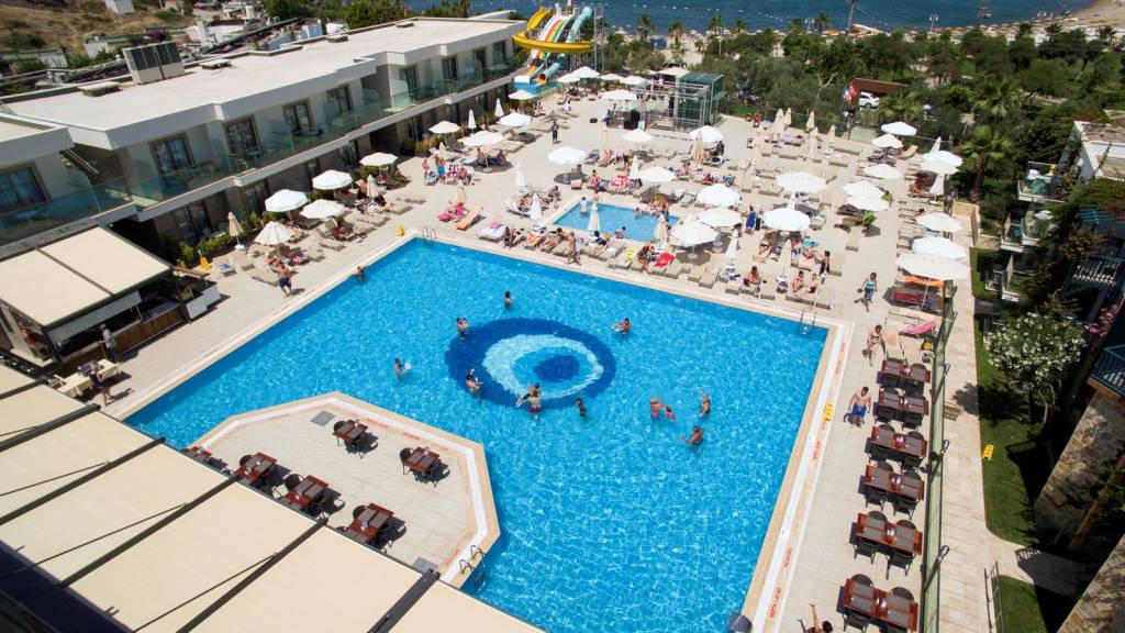 JASMIN BEACH HOTEL BODRUM 4★