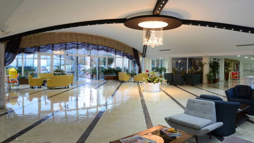 NOTION KESRE BEACH & SPA HOTEL 4★