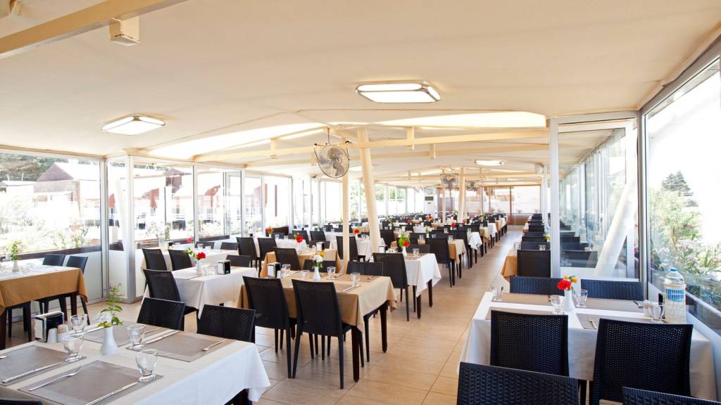 BITEZ RISA HOTEL 4★