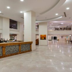 SEALIGHT RESORT HOTEL 5★