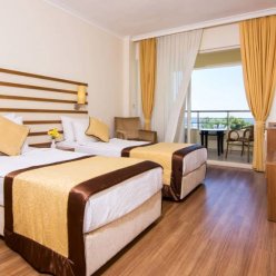 AKBULUT HOTEL & SPA 4★