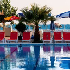 DOGAN BEACH RESORT & SPA 4★
