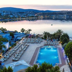 ROYAL ASARLIK BEACH HOTEL 5★