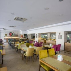 BITEZ GARDEN LIFE 4★