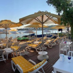 BITEZ GARDEN LIFE 4★