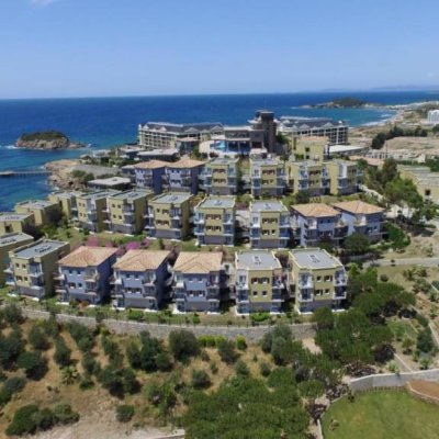ARIA CLAROS BEACH SPA & RESORT 5★