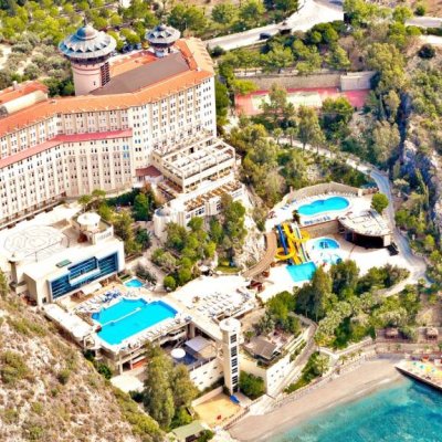 LADONIA HOTELS ADAKULE 5★