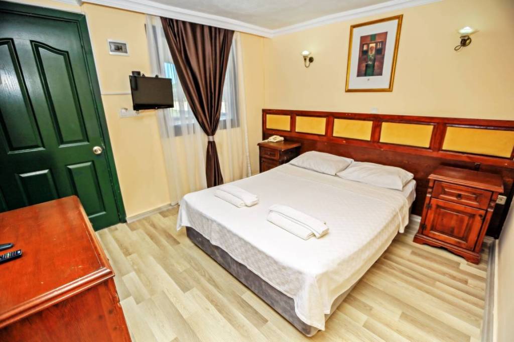 HOTEL BLEU NUIT 4★