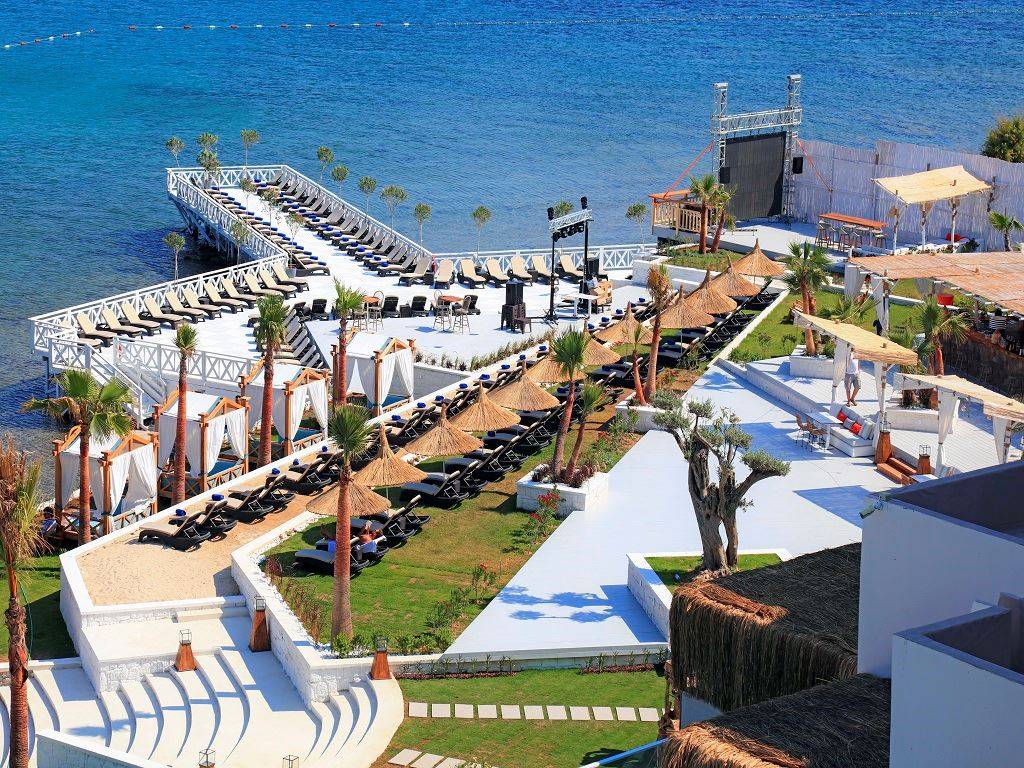 DESIGN PLUS SEYA BEACH HOTEL 5★