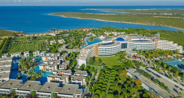 AQUASIS DE LUXE RESORT & SPA 5★