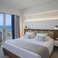 LORDOS BEACH HOTEL & SPA 4★