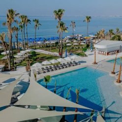 LORDOS BEACH HOTEL & SPA 4★