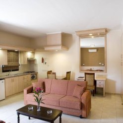 SENATOR HOTEL APTS  3★