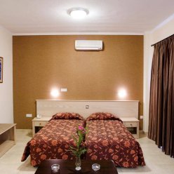 SENATOR HOTEL APTS  3★