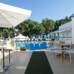 PARK BEACH HOTEL 3★