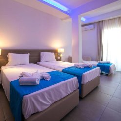 FLORA MARIA ANNEX Apts 2★