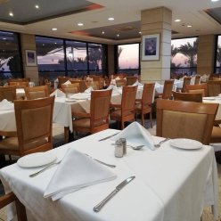 ST. GEORGE GARDENS 4 ★