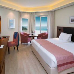 ST RAPHAEL RESORT 5★