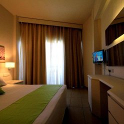 PAPOUIS PROTARAS HOTEL (EX. SMARTLINE PROTARAS) 3 ★