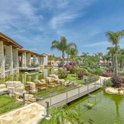 OLYMPIC LAGOON RESORT 5 ★