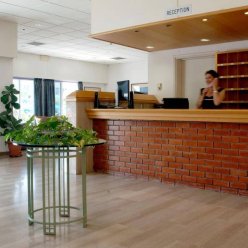 BLUE CRANE HOTEL APARTMENTS 3★