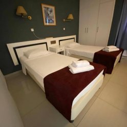 BORONIA HOTEL APTS 3★