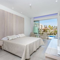 TASIA MARIS BEACH HOTEL & SPA (tikai pieaugušajiem, 14+) 4★ 