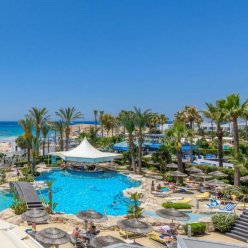 TASIA MARIS BEACH HOTEL & SPA (tikai pieaugušajiem, 14+) 4★ 