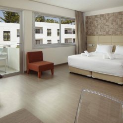 MELPO ANTIA HOTEL & SUITES 4★