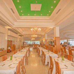 THE DOME BEACH HOTEL & RESORT 4★