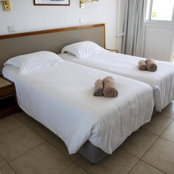 SUN HALL BEACH HOTEL APARTMENTS 3★