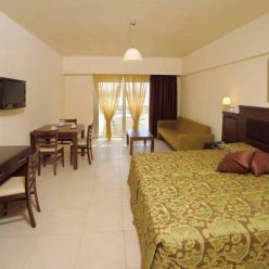 EURONAPA HOTEL & APARTMENTS 3★