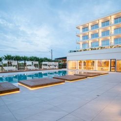 AT HERBAL BOUTIQUE HOTEL & SPA 4★