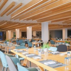 RADISSON BEACH RESORT LARNACA 5★