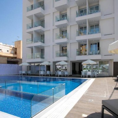 BEST WESTERN PLUS LARCO 4★