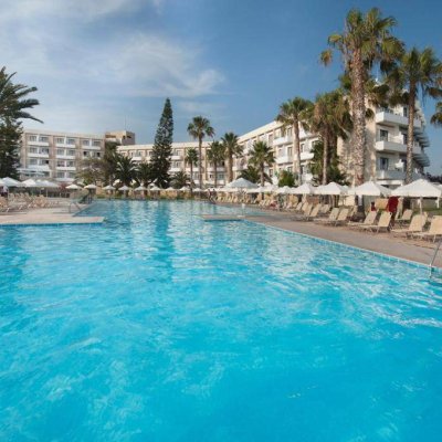 LOUIS PHAETHON BEACH 4★