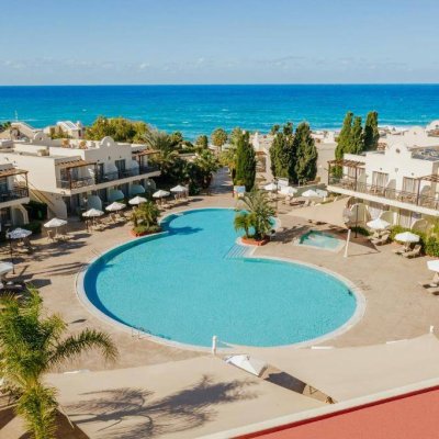LOUIS PAPHOS BREEZE 4★