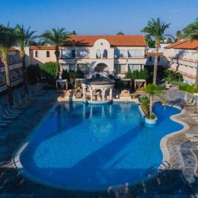 NAPA PLAZA (tikai pieaugušajiem, 16+) 4★