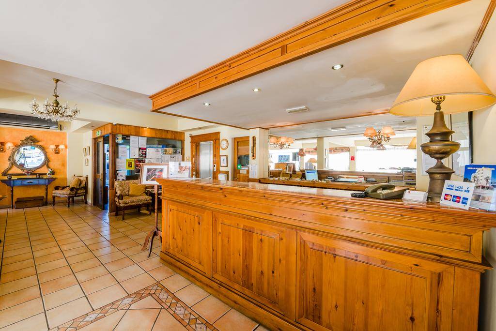 ESTELLA HOTEL APARTMENTS 3★